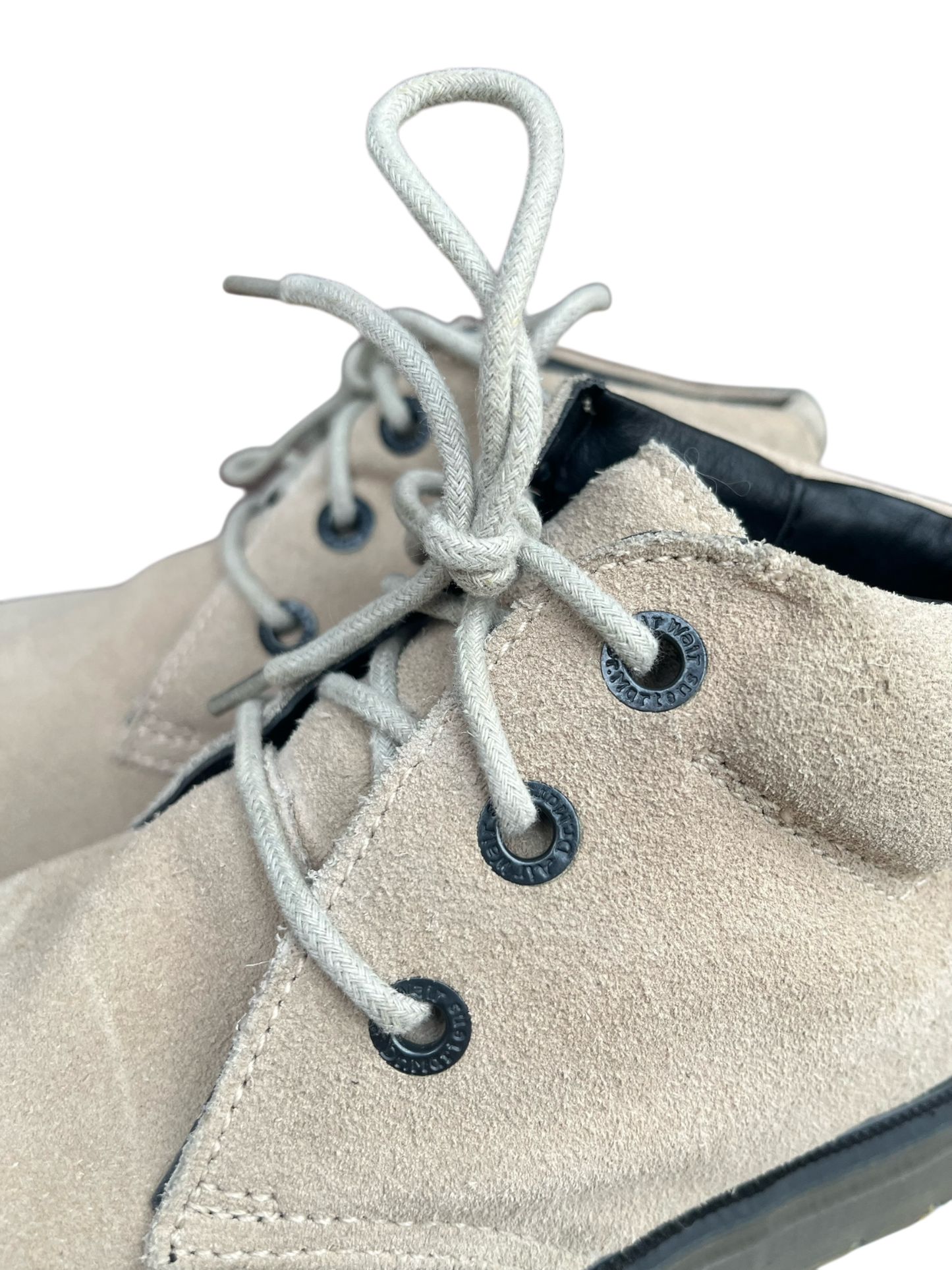 Dr. Martens 9102 MIE Suède boots