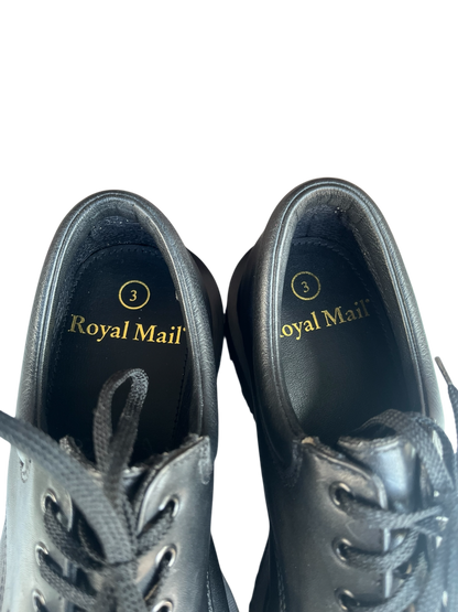 Dr. Martens 8892 MIE Royal Mail