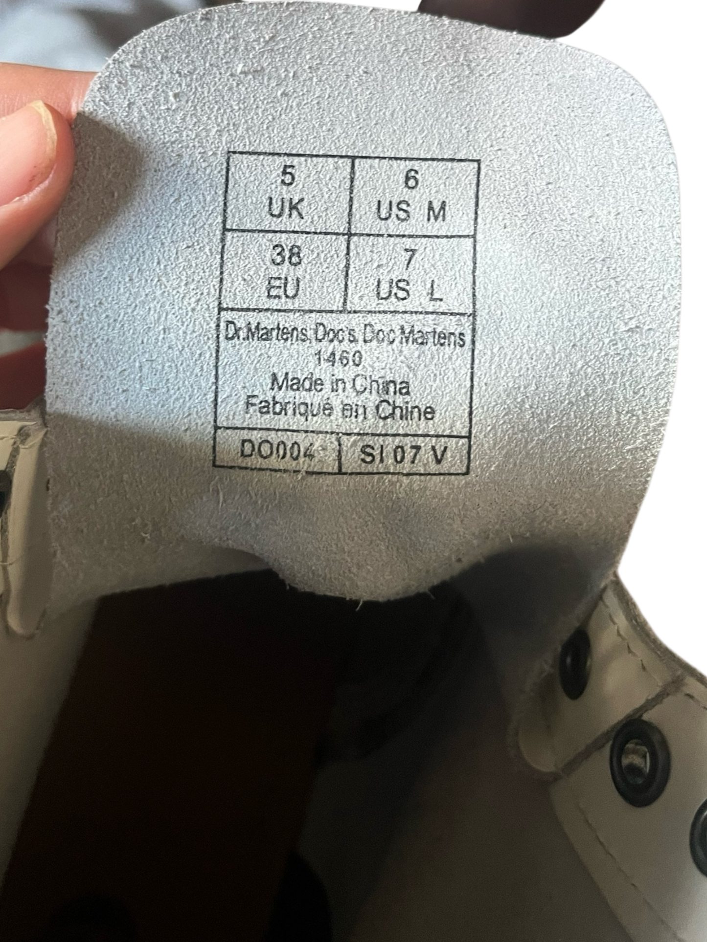 Dr. Martens 1460 wit