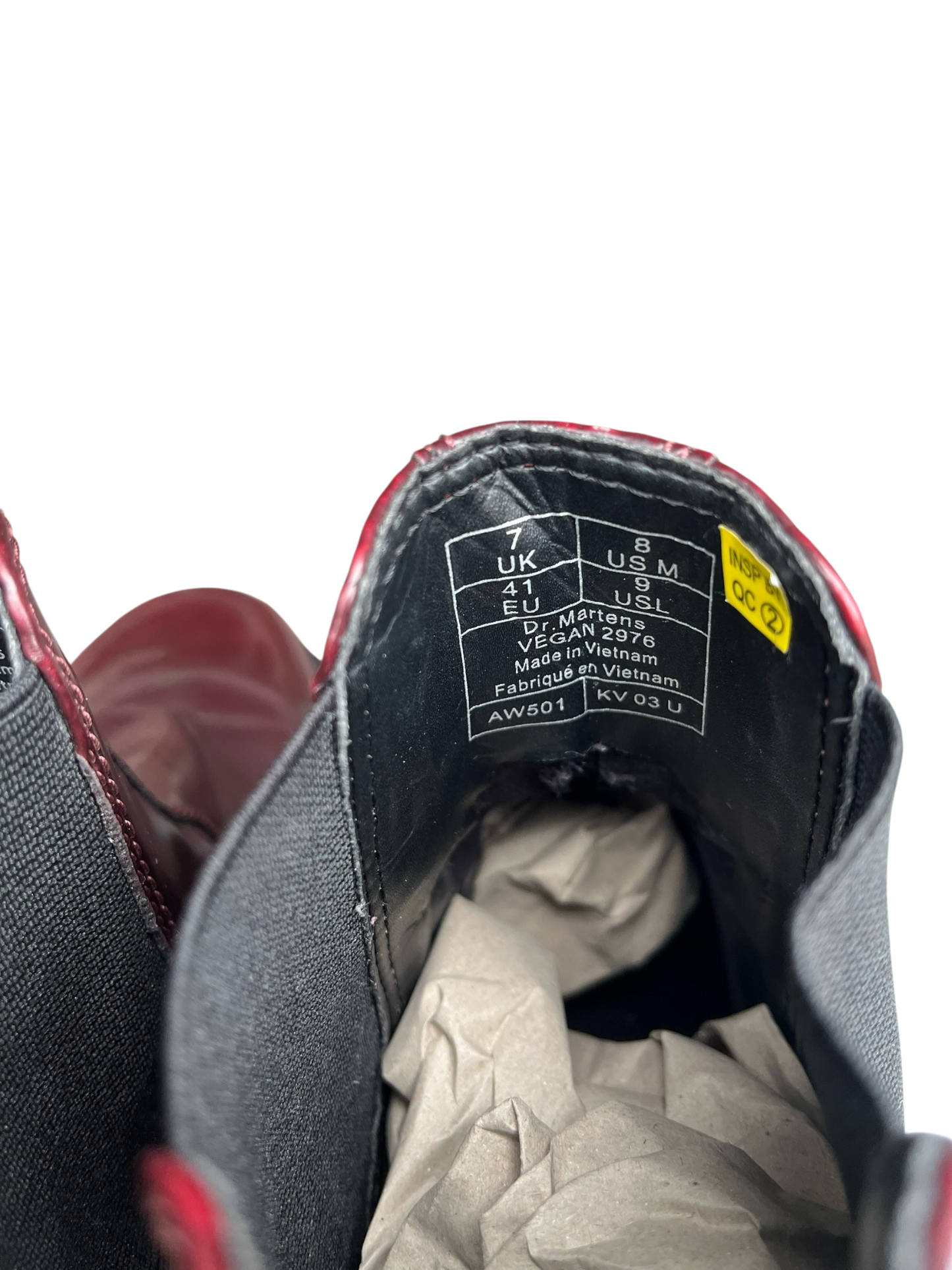 Dr. Martens 2976 Vegan chelsea rub off