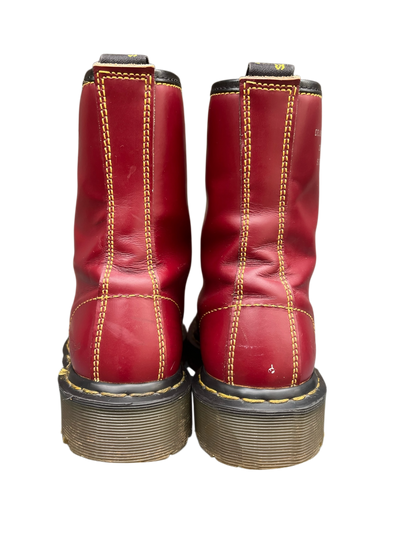 Dr. Martens 2A42 Exposed steel toe