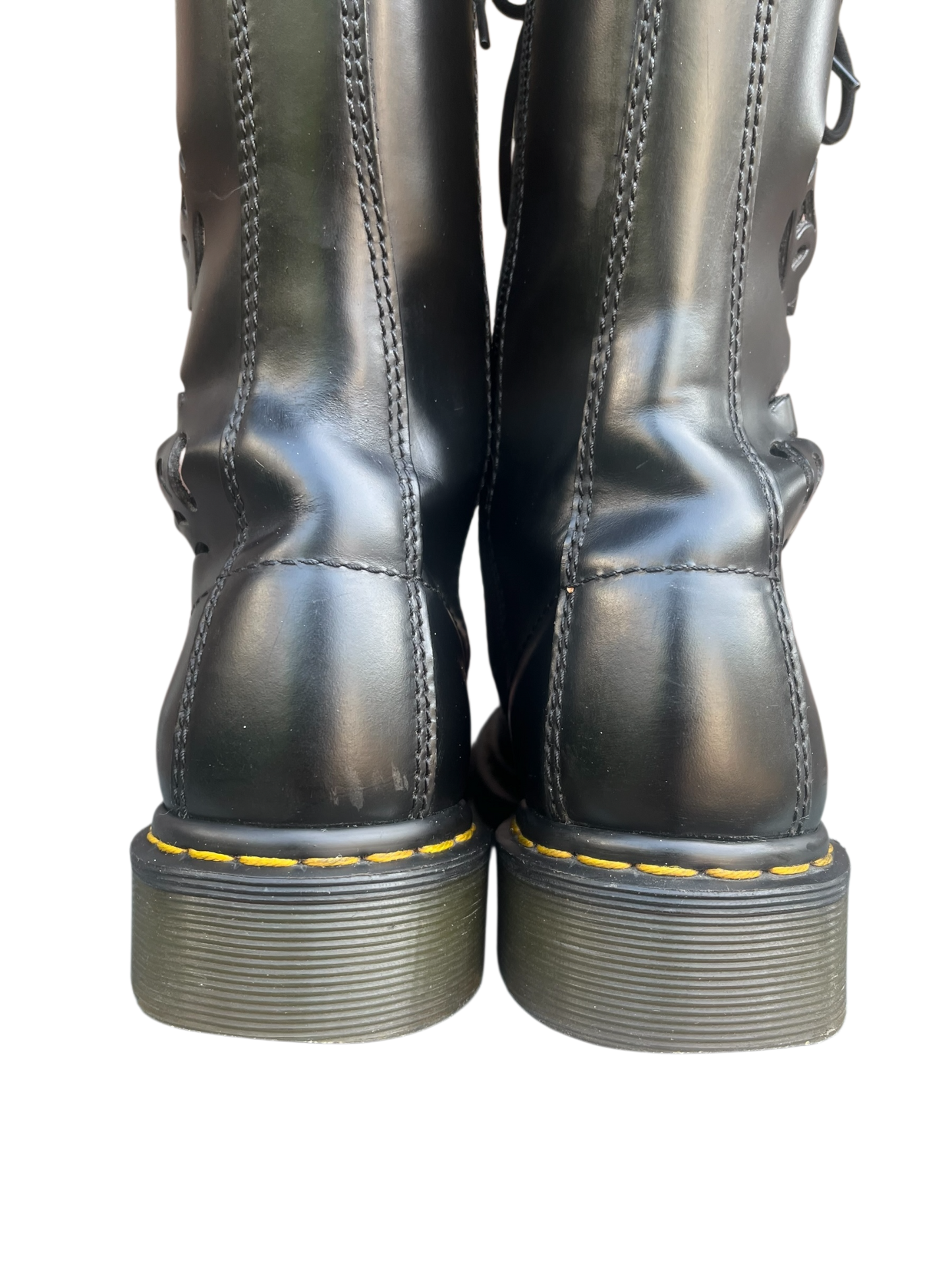 Dr. Martens Rosie cut-out mid calf boots