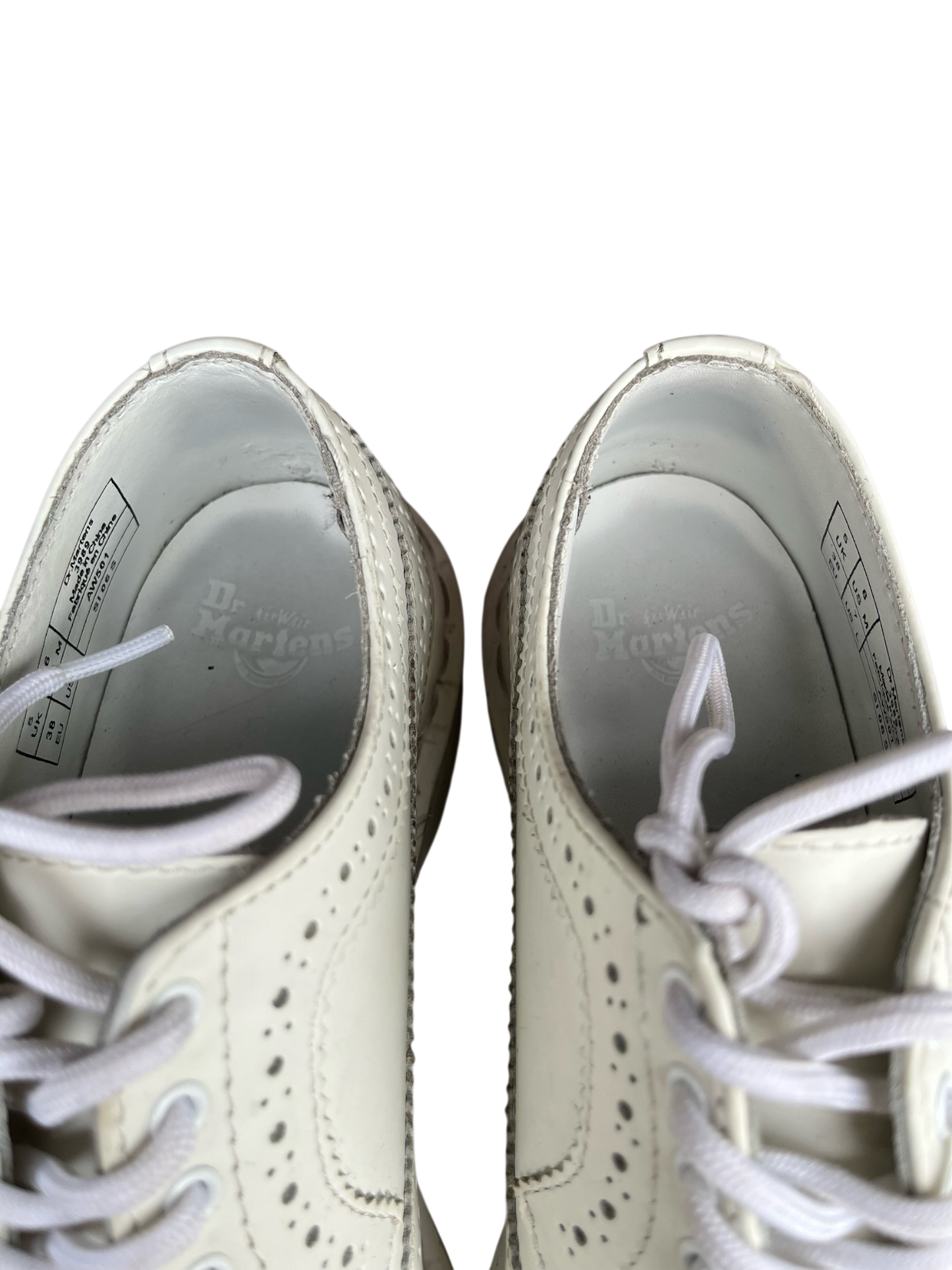 Dr. Martens 3989 Brogue wit