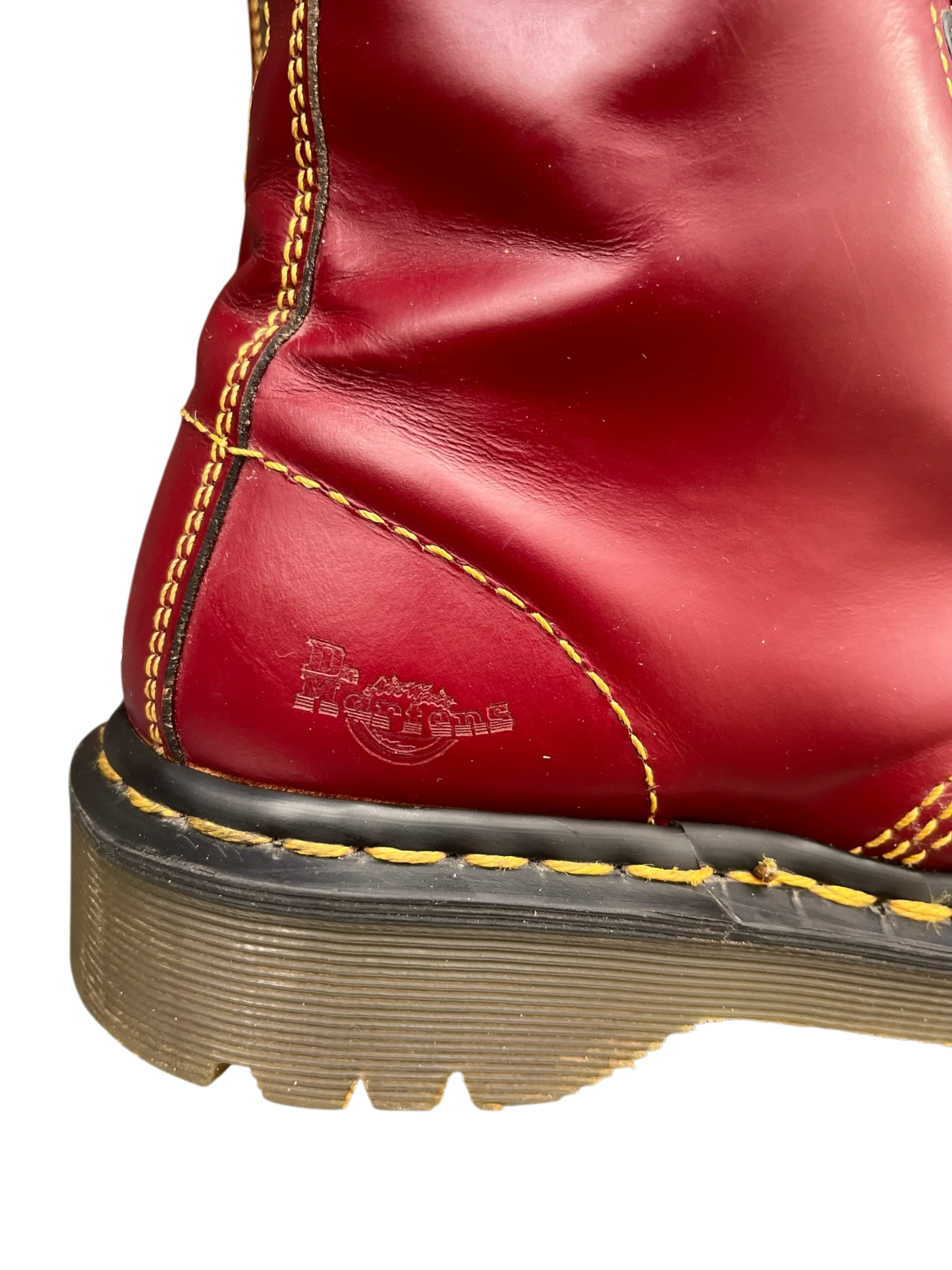 Dr. Martens 2A42 Exposed steel toe