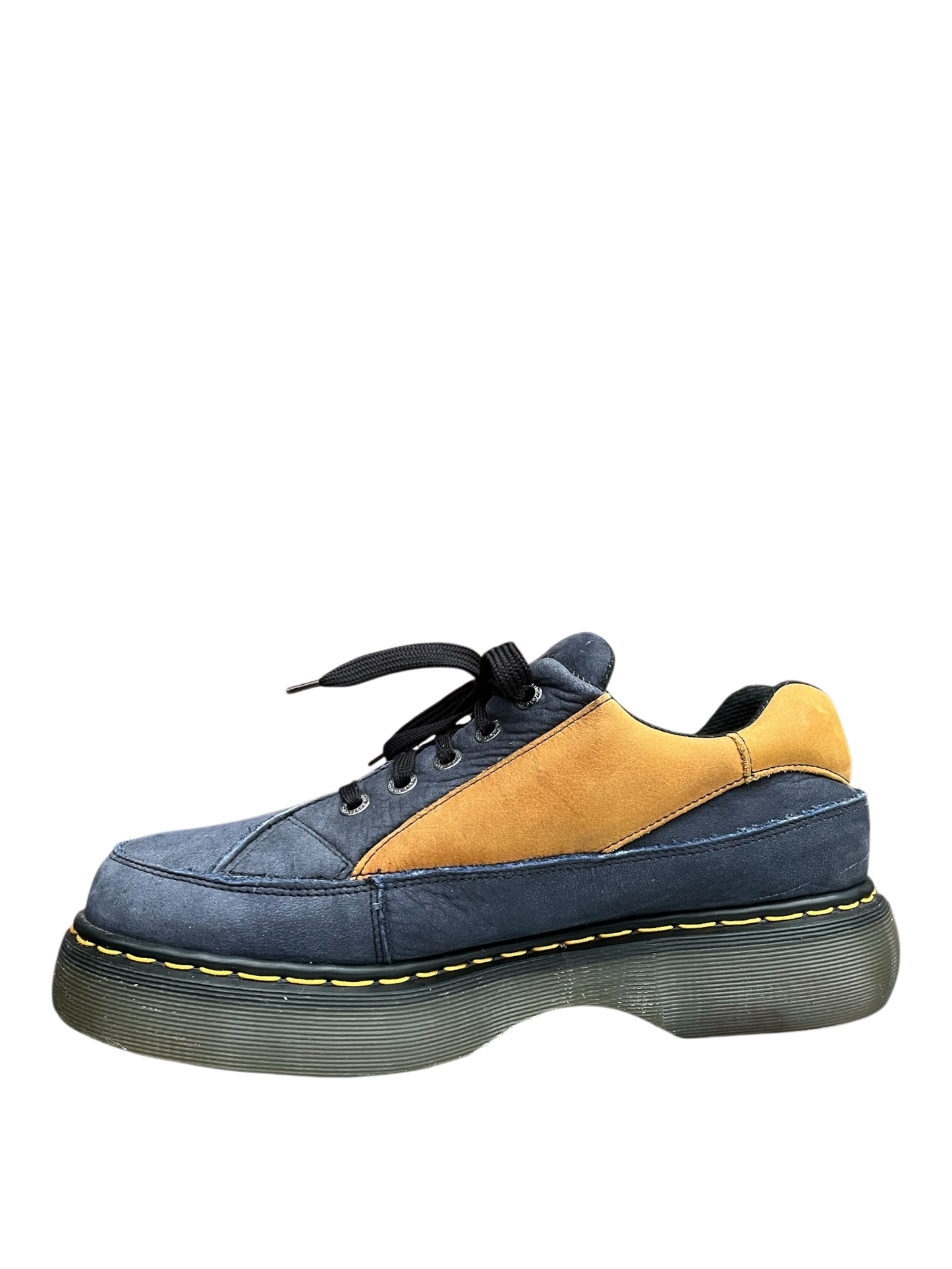 Dr. Martens 8363 MIE Buzz sole