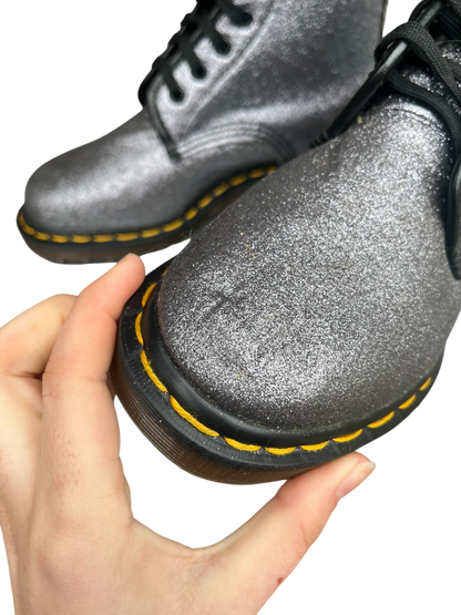 Dr. Martens 1460 MIE Glitter