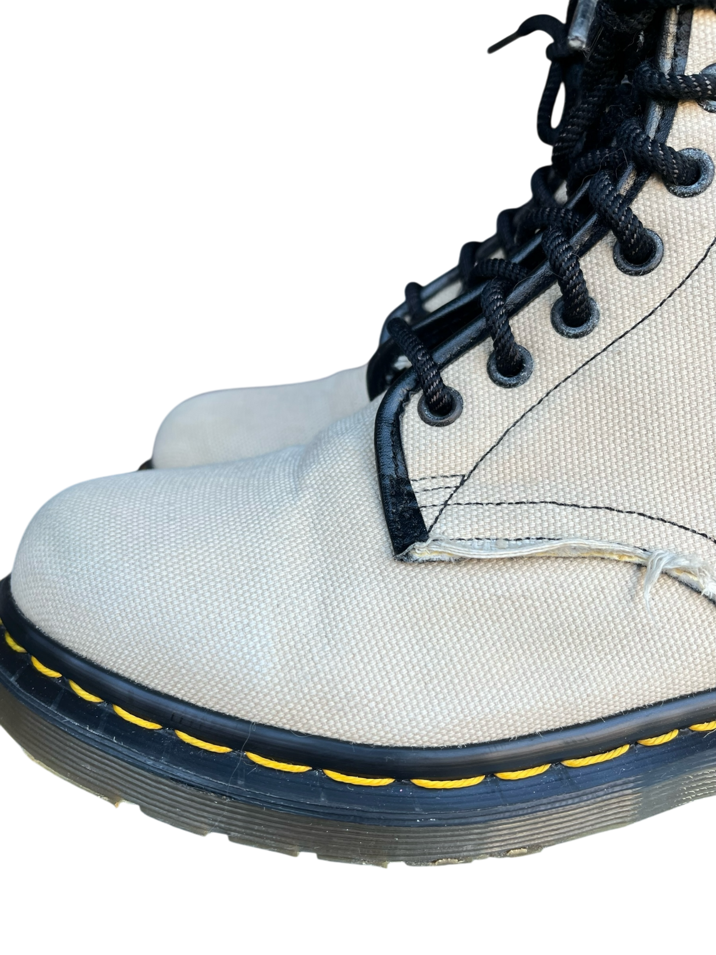 Dr. Martens 1460 MIE Canvas