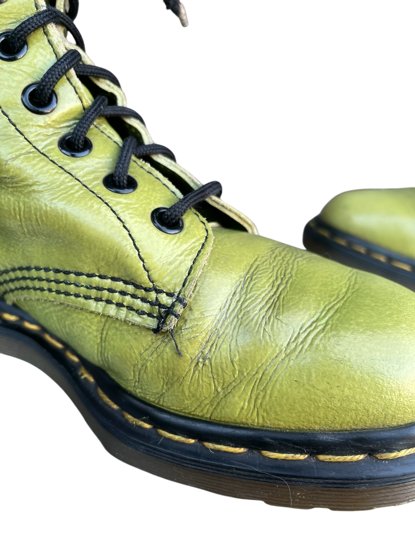 Dr. Martens 1460 MIE patent