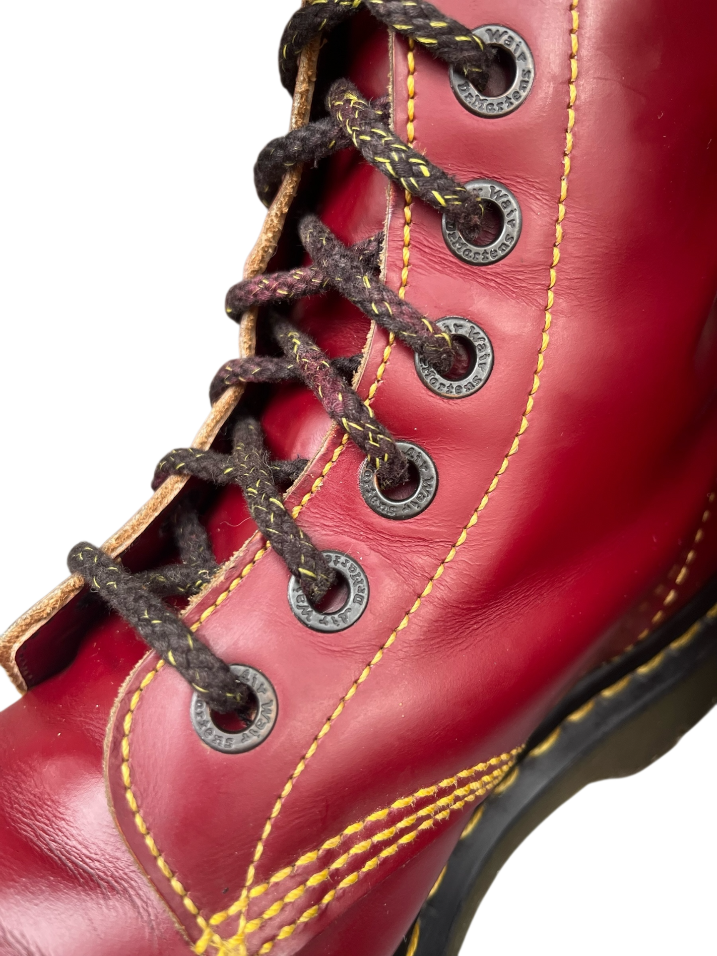 Dr. Martens 2A42 Exposed steel toe