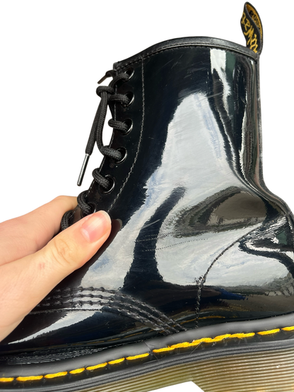 Dr. Martens 1460W Patent