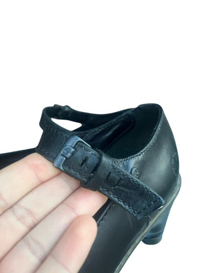 Dr. Martens 11916 heels