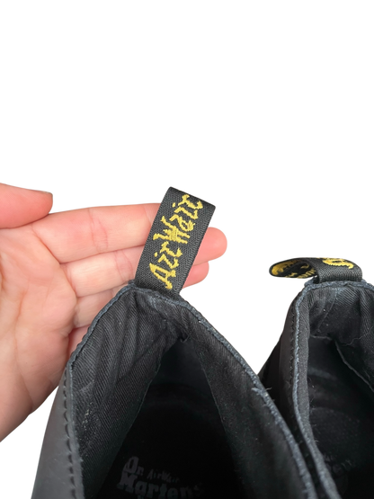 Dr. Martens Will Greasy lamper