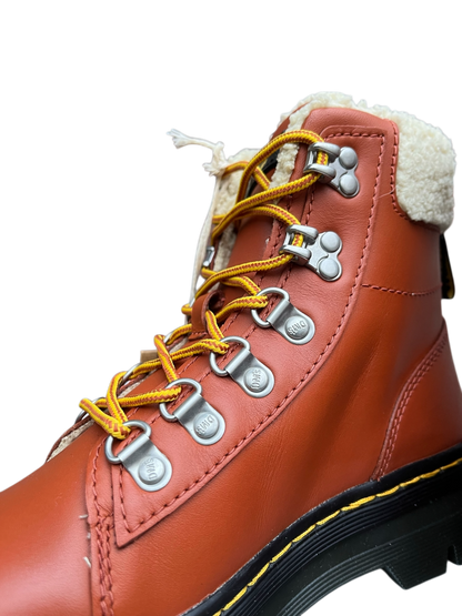 Dr. Martens Combs fur lined