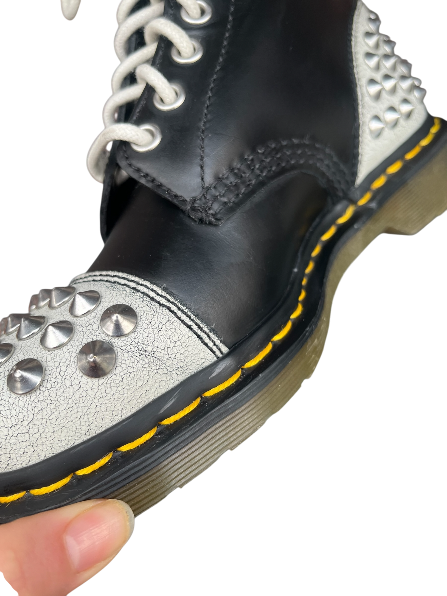 Dr. Martens Dai limited edition