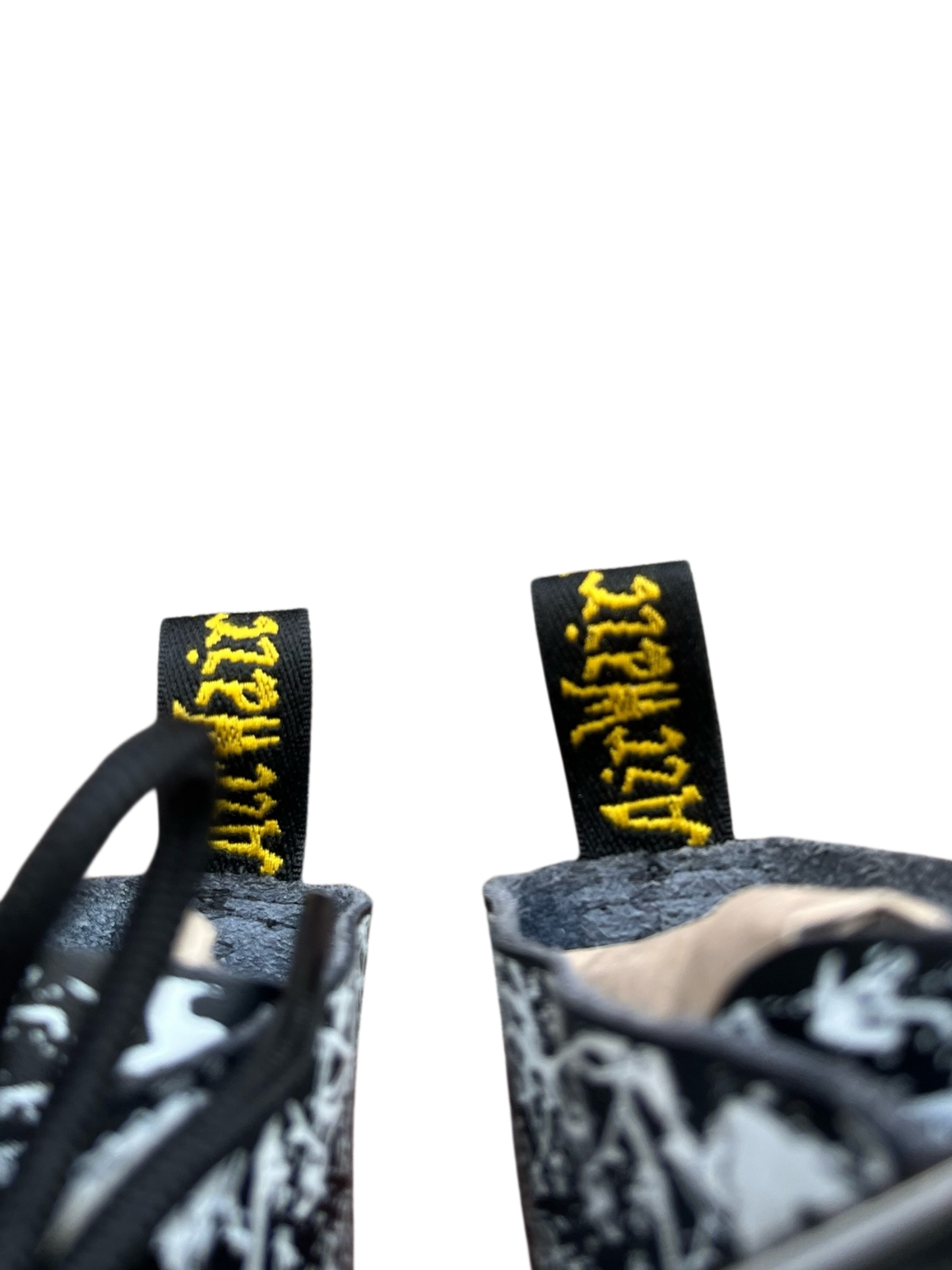 Dr. Martens 1490 Paint splatter