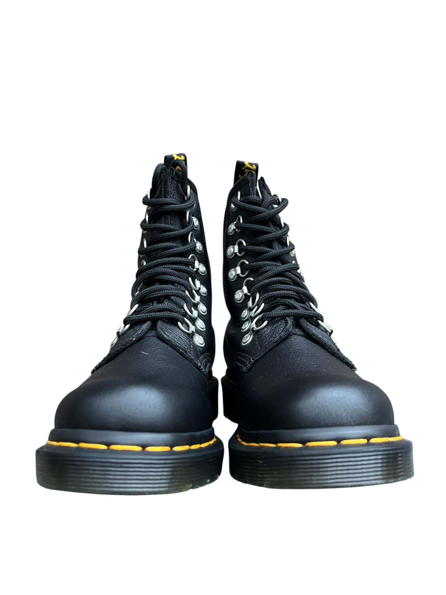 Dr. Martens 1460 Laced