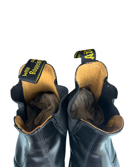 Dr. Martens 2976 Chelsea boots