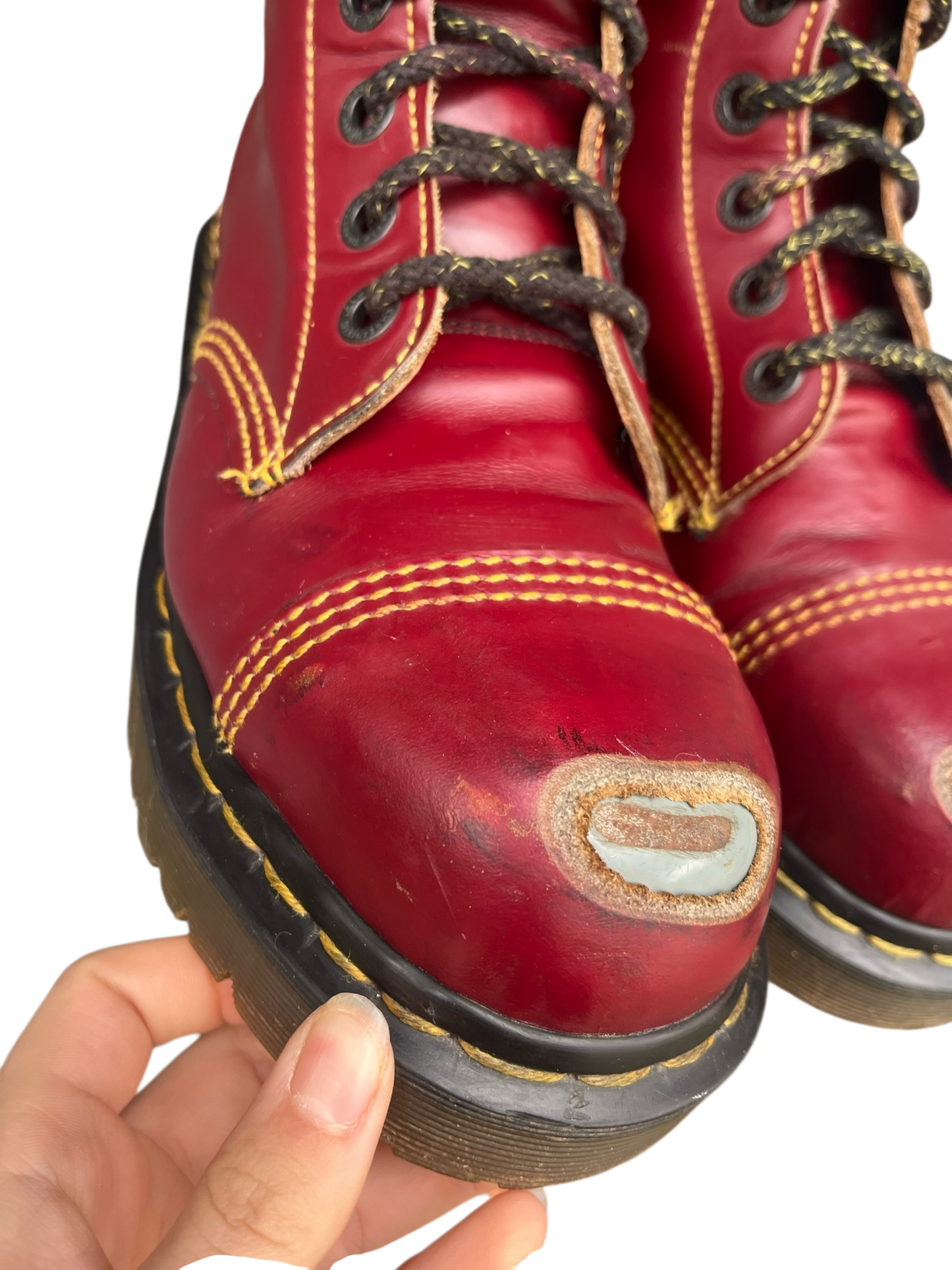 Dr. Martens 2A42 Exposed steel toe