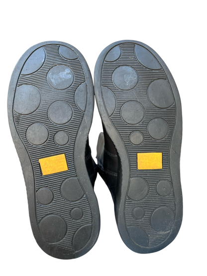 Dr. Martens 3A34 MIE Mid calf wedge sole