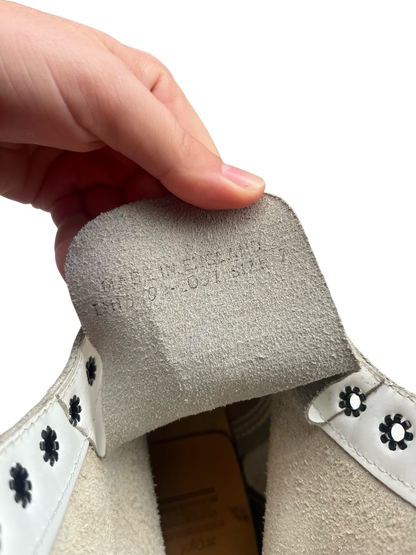 Dr. Martens 1460 MIE White stitch