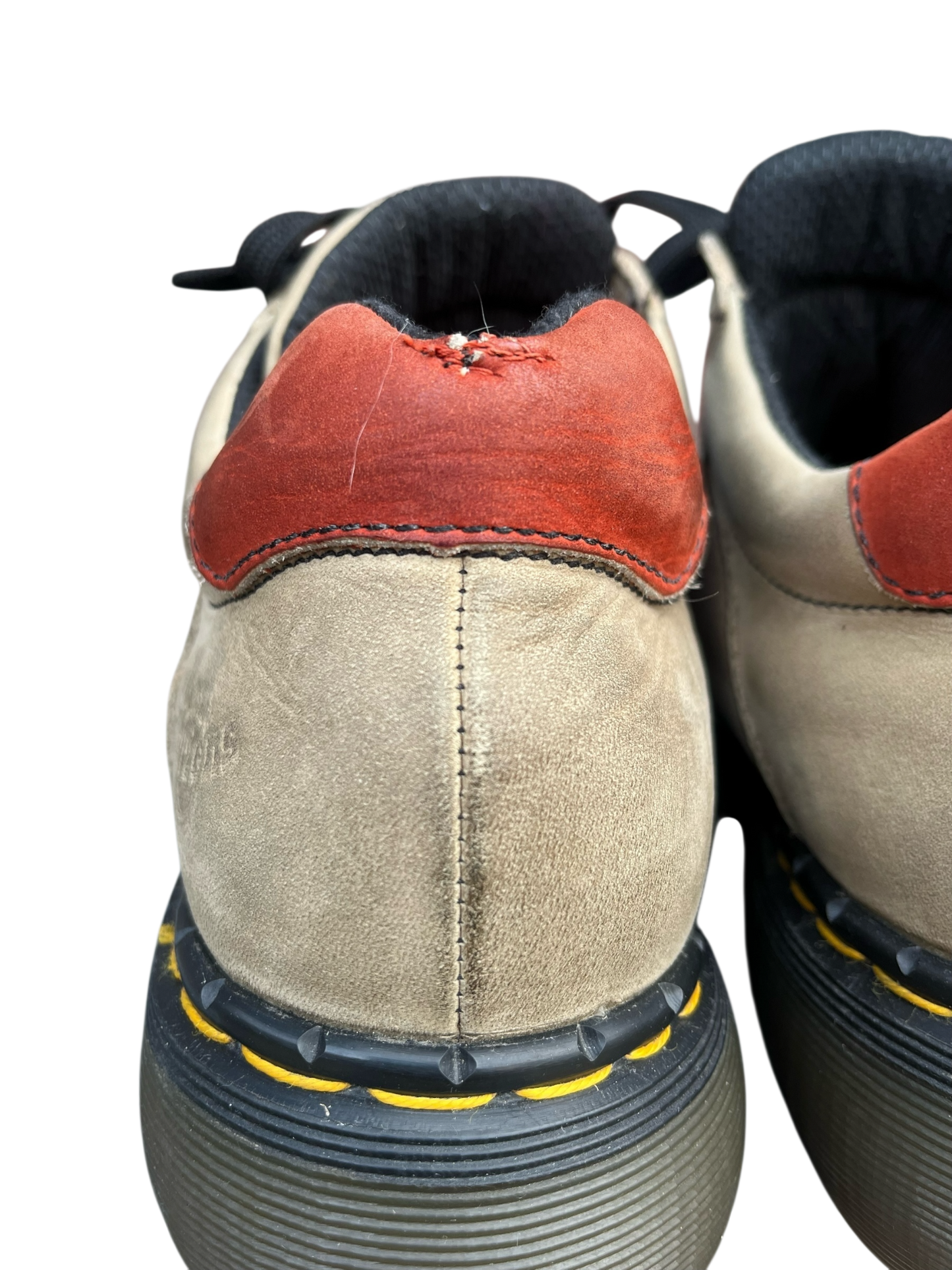 Dr. Martens 8345 MIE Buzz sole