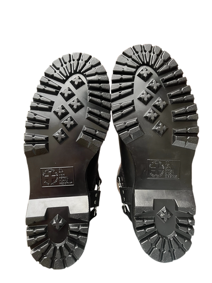 Dr. Martens Anistone hi black