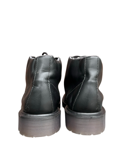 Dr. Martens District X Underground