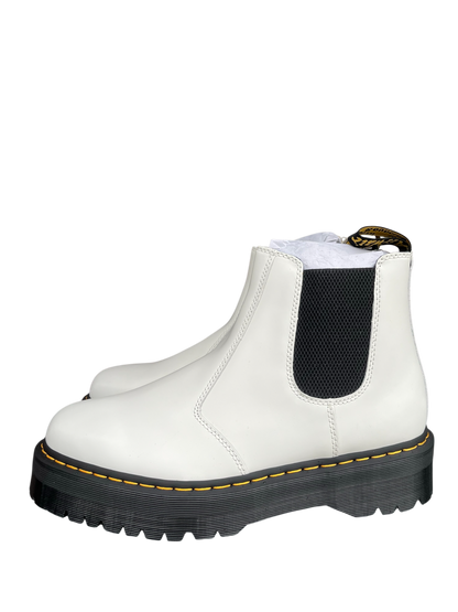 Dr. Martens 2976 Quad Chelsea boots