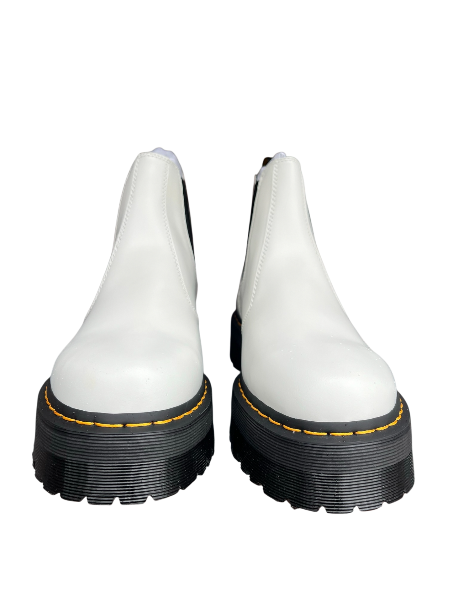 Dr. Martens 2976 Quad Chelsea boots