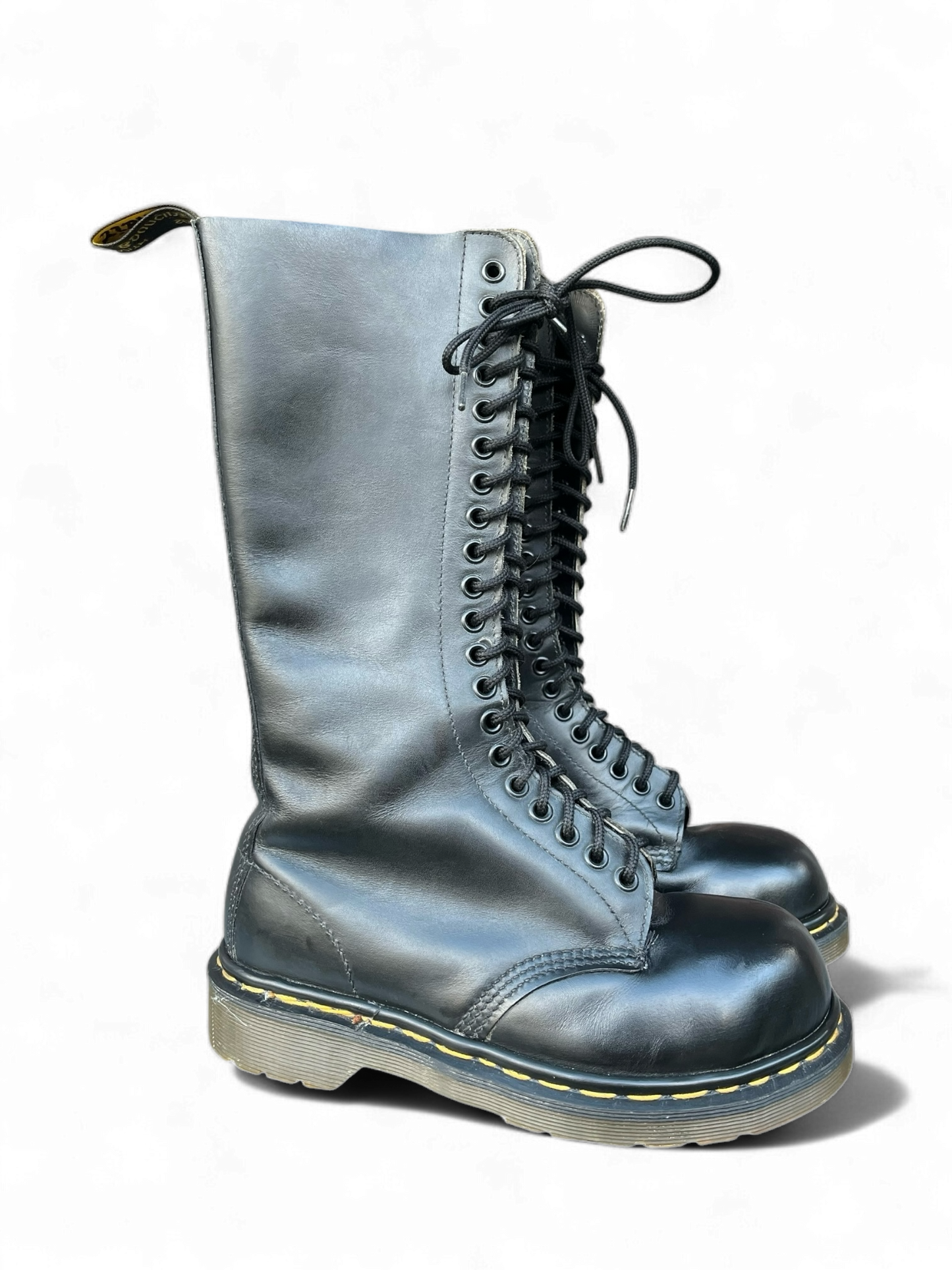 Dr. Martens 1942 MIE steel toe