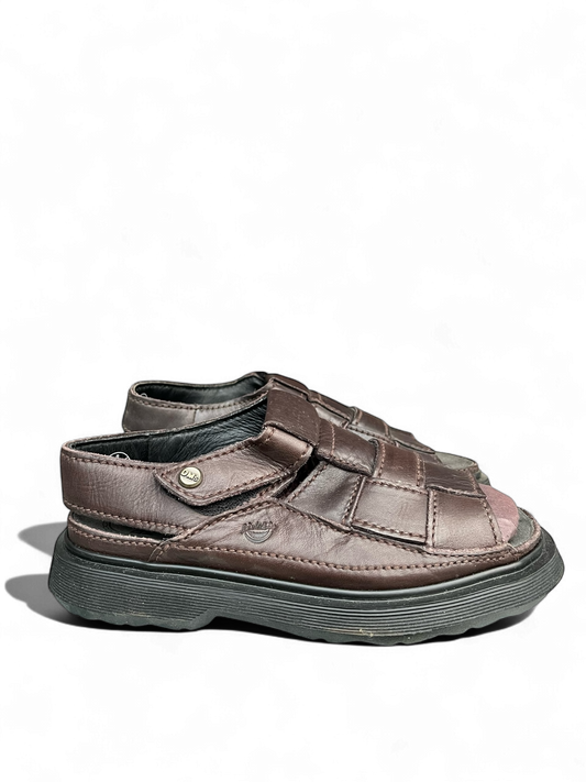 Dr. Martens 9070 MIE fisherman sendal