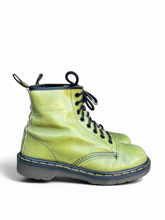 Dr. Martens 1460 MIE patent