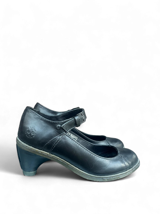 Dr. Martens 11916 heels