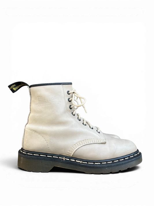 Dr. Martens 1460 Made in England beige