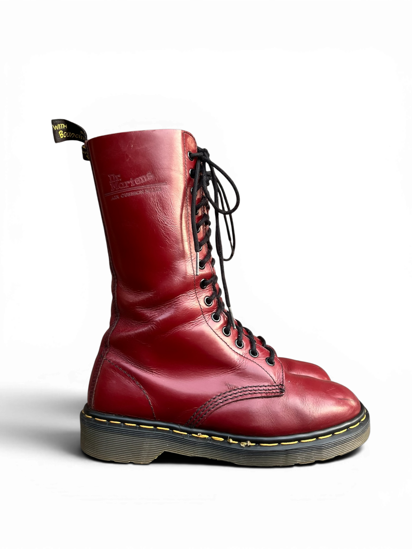 Dr. Martens 1914 MIE Mid calf cherry red